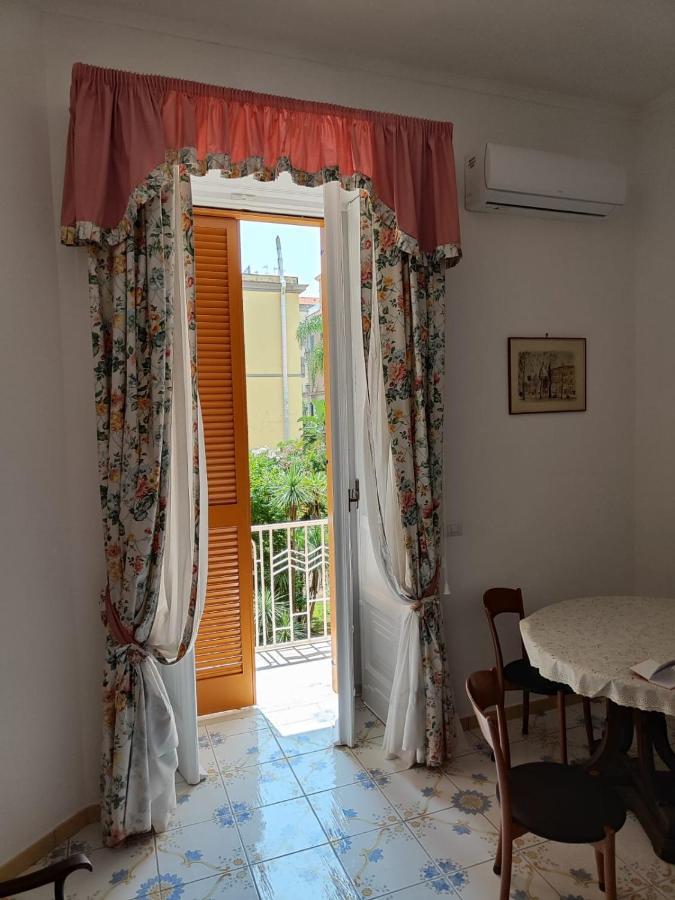 The House Of The Sunbeam Apartment Naples Exterior photo