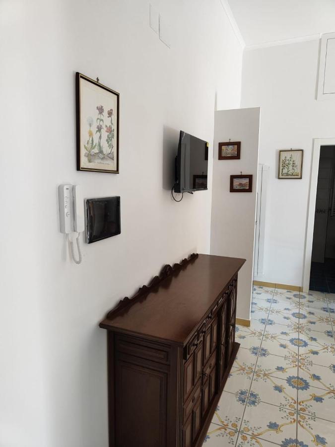 The House Of The Sunbeam Apartment Naples Exterior photo